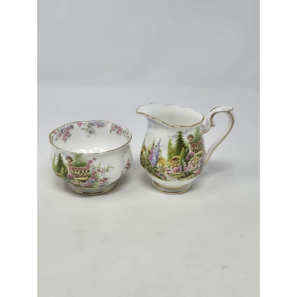 VINTAGE ROYAL ALBERT CREAM & SUGAR SET KENTISH ROCKERY QUEEN MARY BONE CHINA